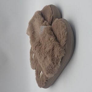 1981- 32 Degrees Heat Plush Cushion Slide Women's Size 9 - 10 Brown Color NWT